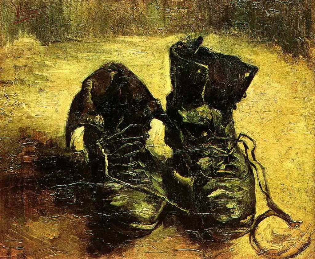 apairofshoes2.jpg