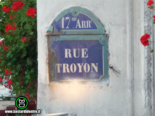 BD1560-La-retta-via